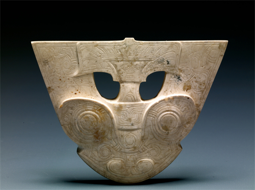 2-1良渚文化神人兽面纹玉牌饰.jpg