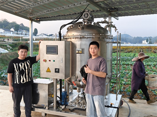 1743659576880582.png 图片1.png