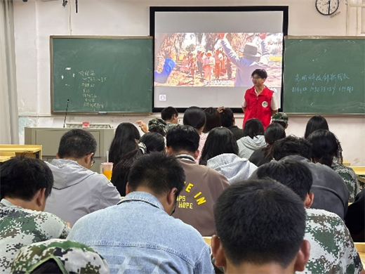 1759217304453902.png 图片2.png